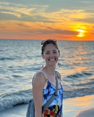 Liz Ostroviak, Licensed Marriage and Family Therapist at the beach
